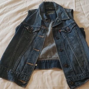 Classic Levis jeans vest
